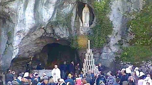 Grotte Notre-Dame von Lourdes - Frankreich